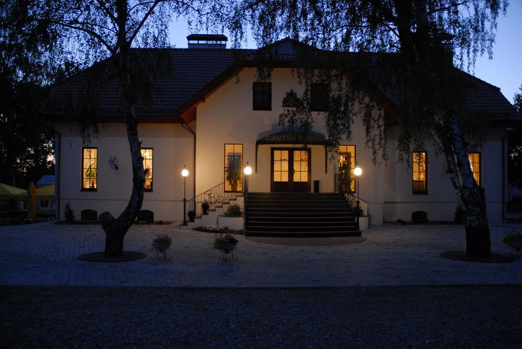 Guest House Birutes Uostas Šventoji Esterno foto